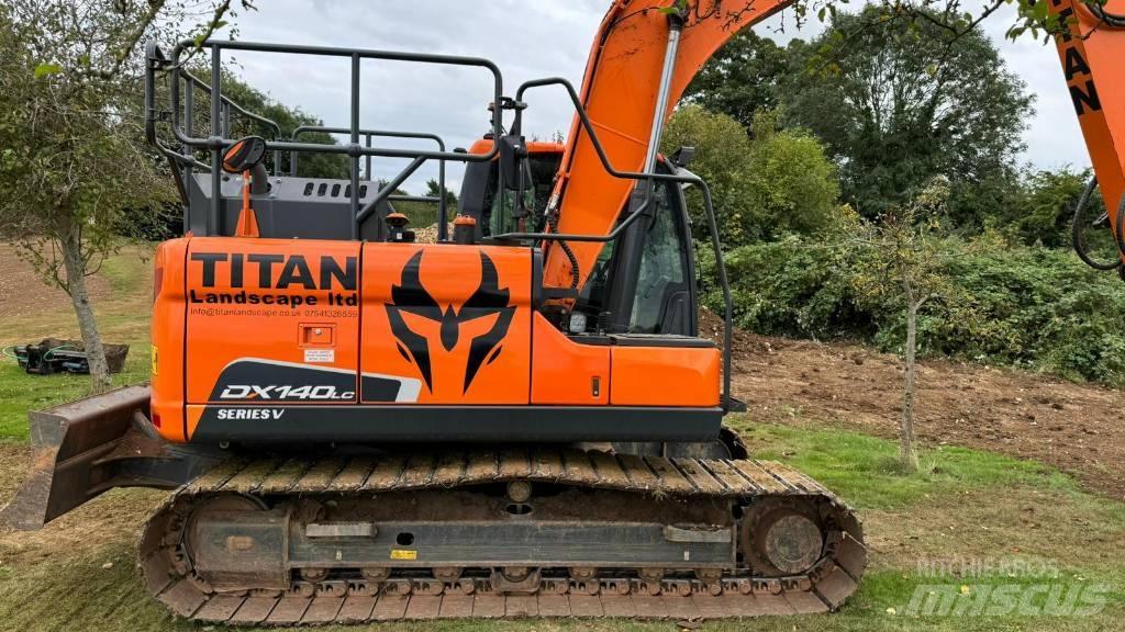 Doosan DX140LC-5 Bagri goseničarji