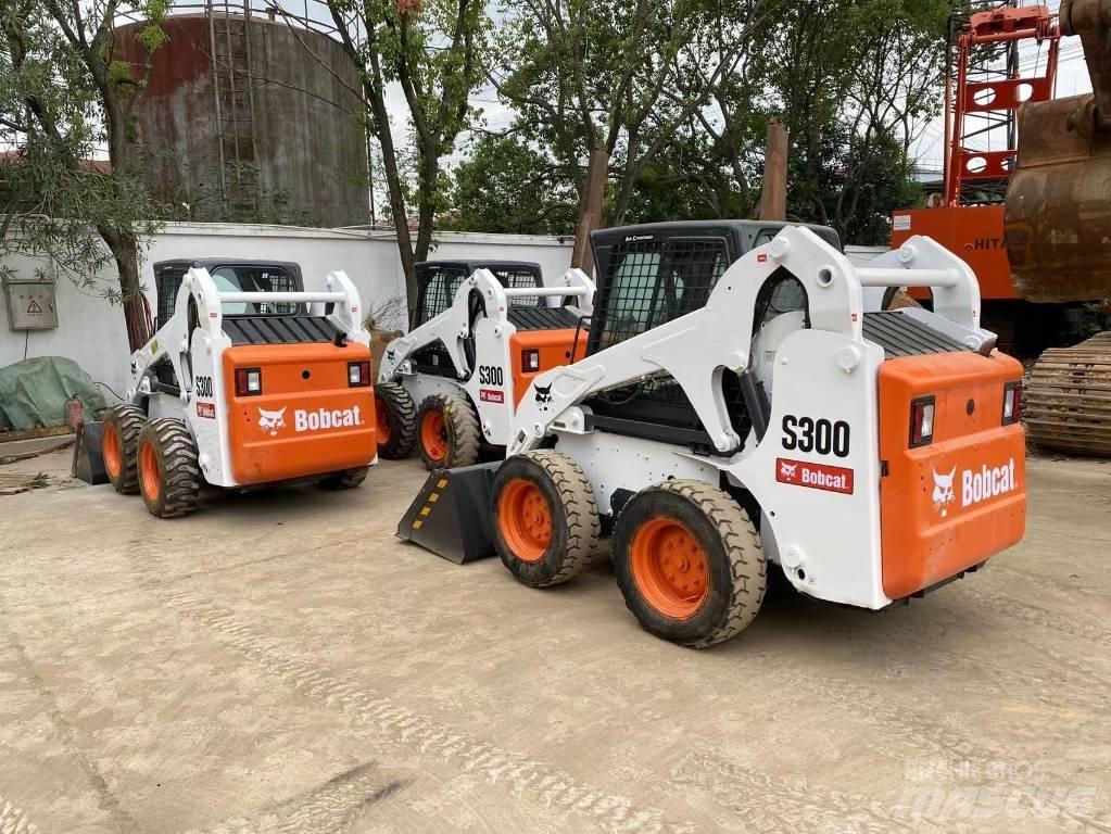 Bobcat S 130 Skid steer mini nakladalci