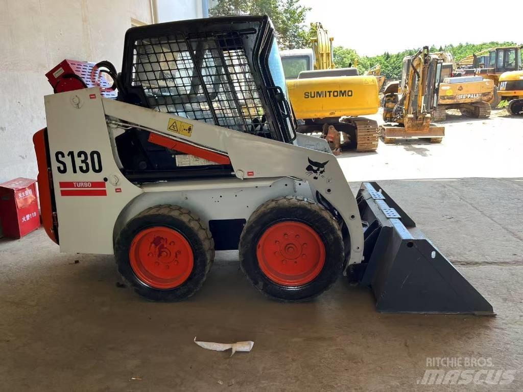 Bobcat S 130 Skid steer mini nakladalci