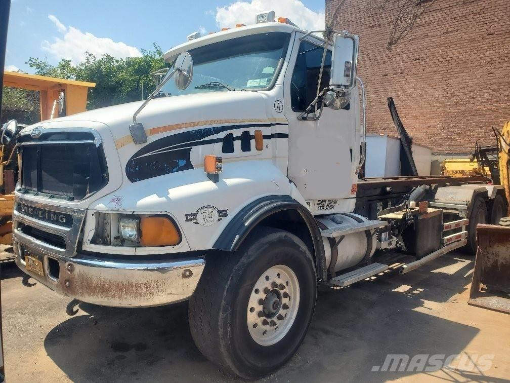 Sterling LT 9500 Razstavljivi tovornjaki z žičnimi dvigali