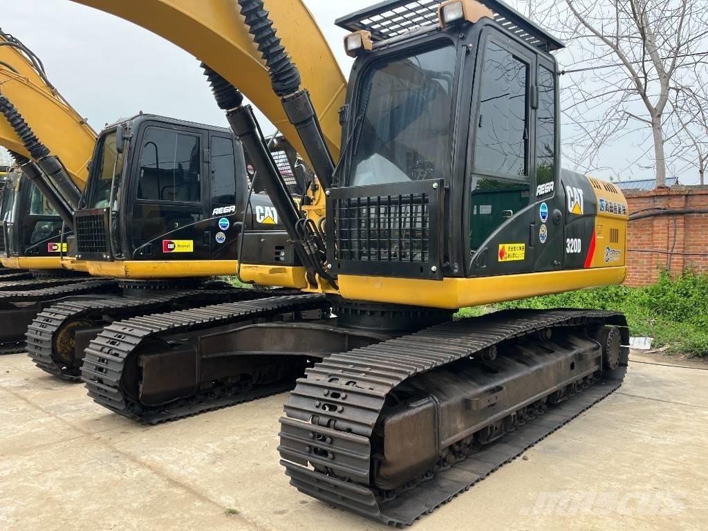 CAT 320 D Bagri goseničarji