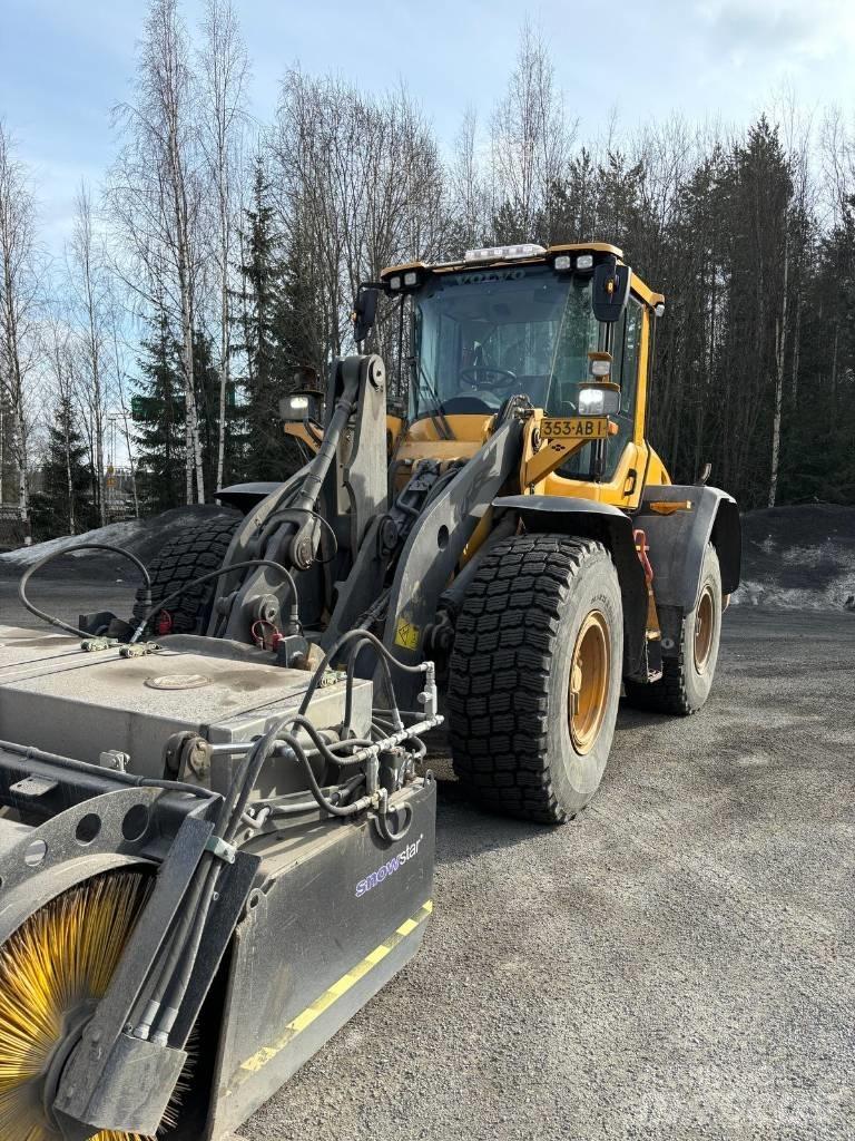 Volvo L 90 H Kolesni nakladalci