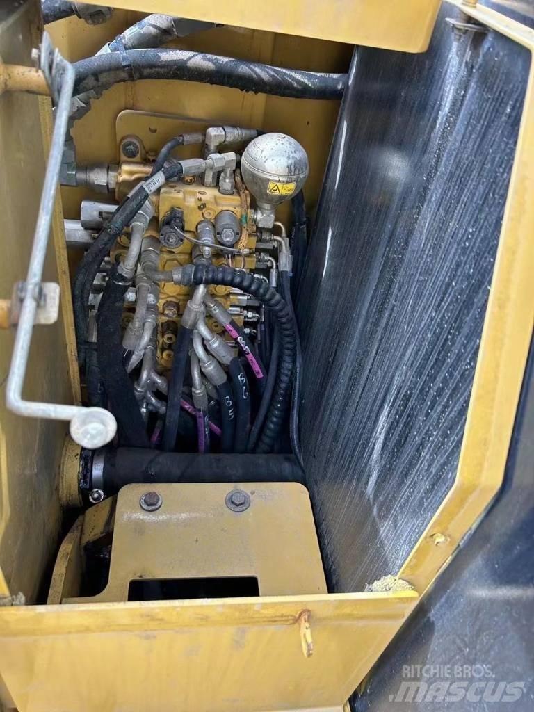CAT 305.5E Bagri goseničarji