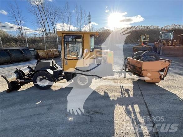 Benco PN1500 Kolesni nakladalci