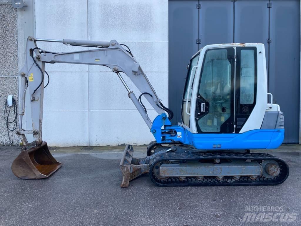 Takeuchi TB 250 Mini bagri <7t
