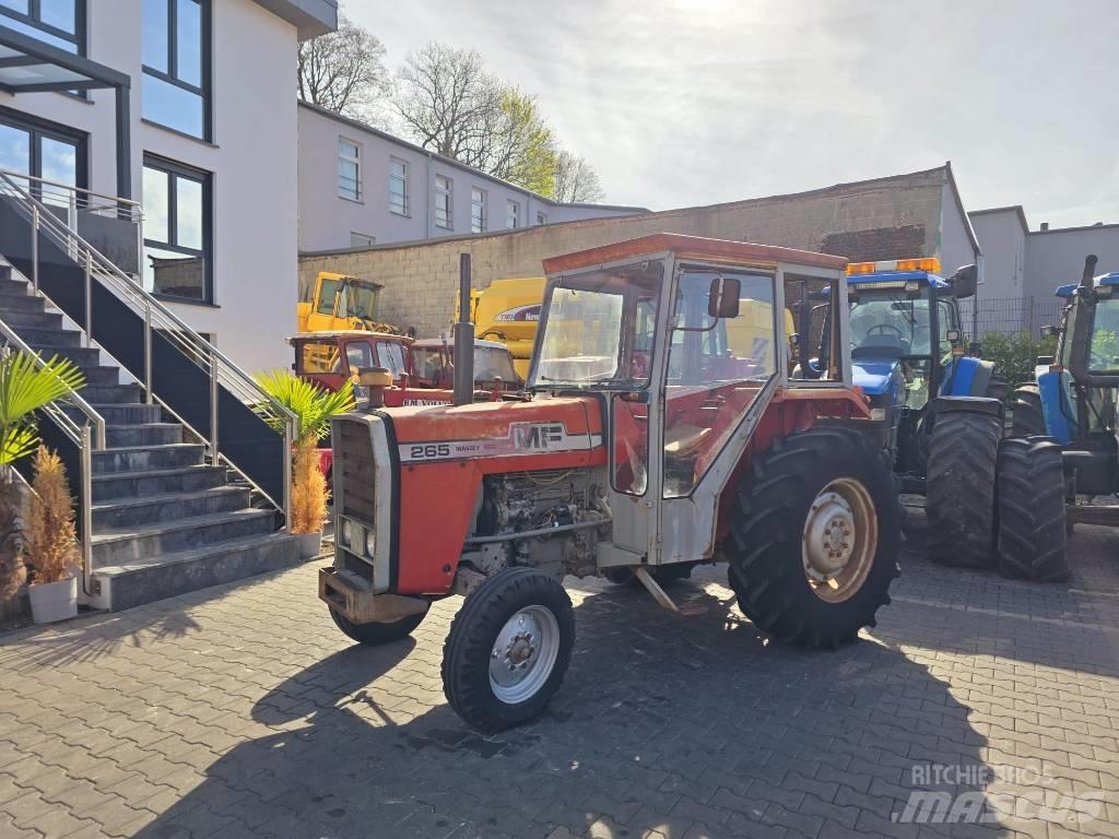 Massey Ferguson 265 Traktorji