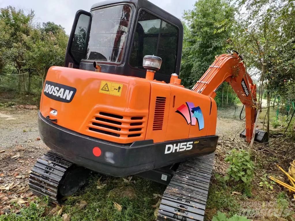 Doosan DH 55 Mini bagri <7t