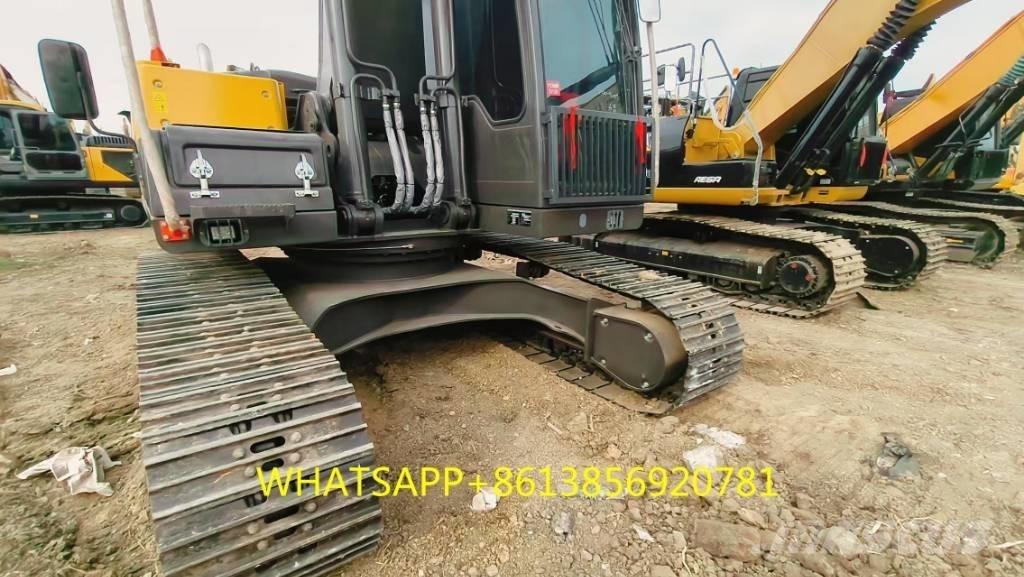 Volvo EC 240 Bagri goseničarji