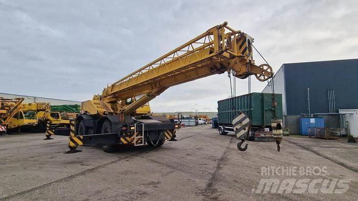 Tadano TR-400E Avtodvigala