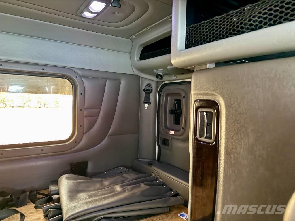 Peterbilt 389 Vlačilci