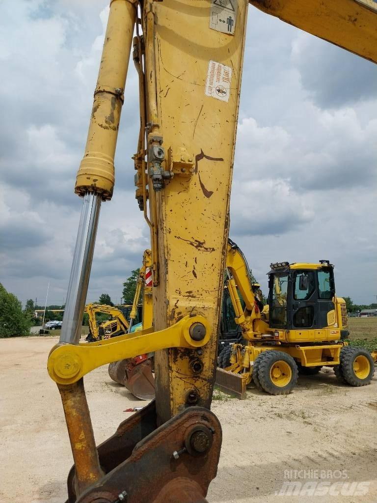 Komatsu PC 240 LC-8 Bagri goseničarji