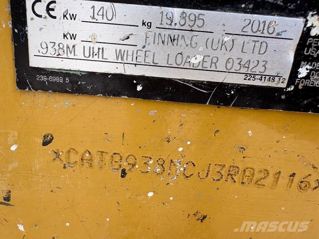 CAT 938 M Kolesni nakladalci