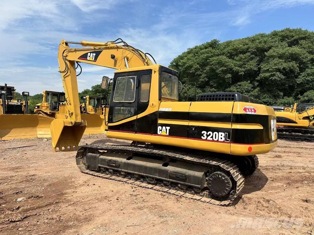 CAT 320 B Bagri goseničarji