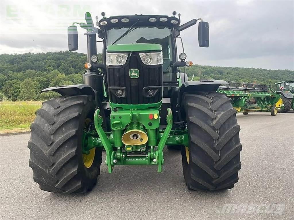 John Deere 6215r Traktorji