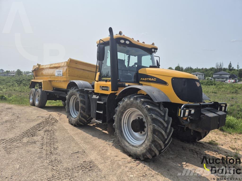JCB Fastrac 3220 Traktorji
