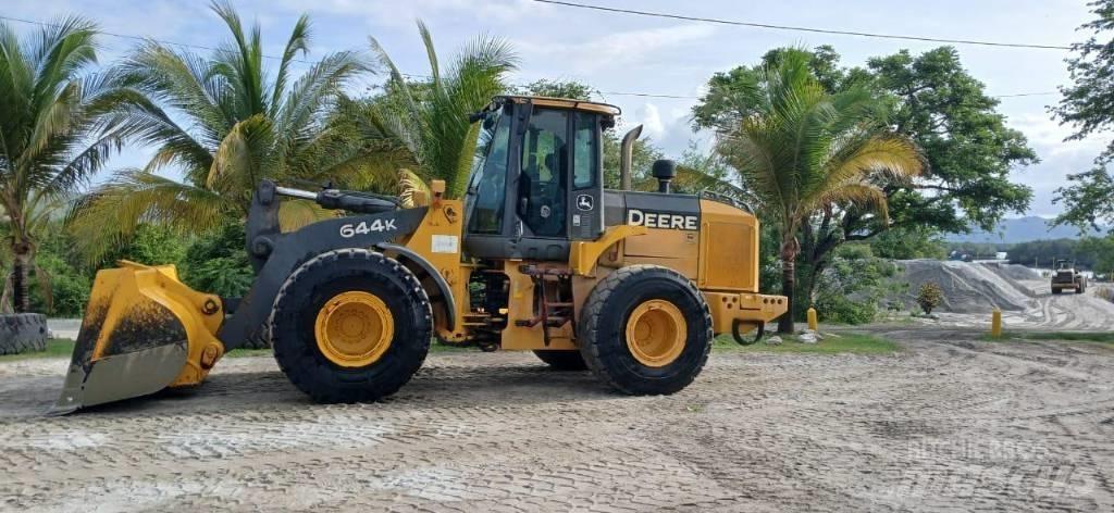 John Deere 644 K Kolesni nakladalci