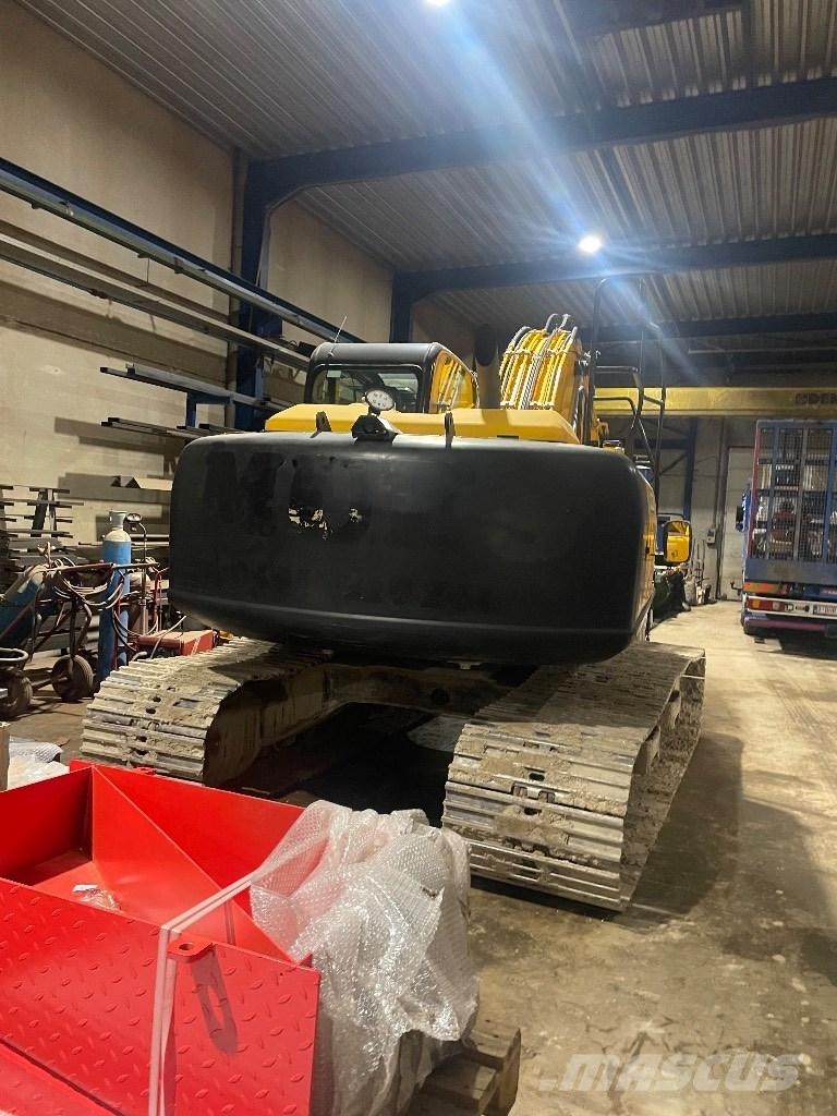 JCB js 190 Bagri goseničarji