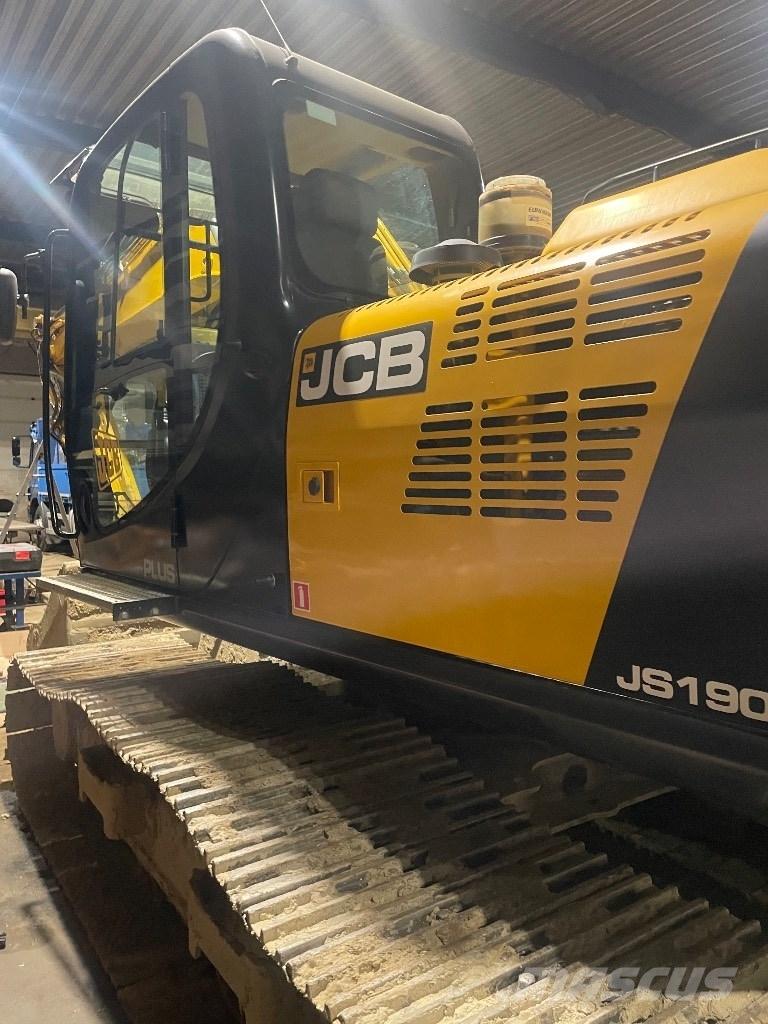 JCB js 190 Bagri goseničarji