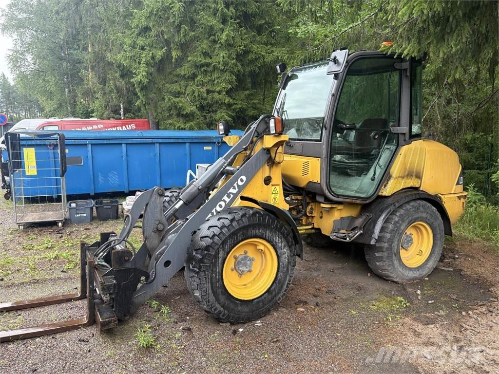 Volvo L 25 B Kolesni nakladalci