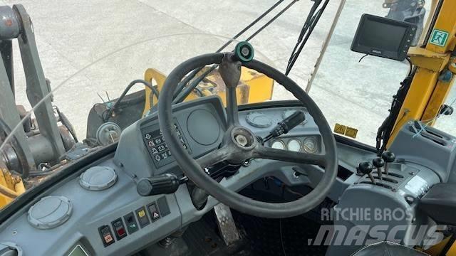 Volvo L 90 Kolesni nakladalci