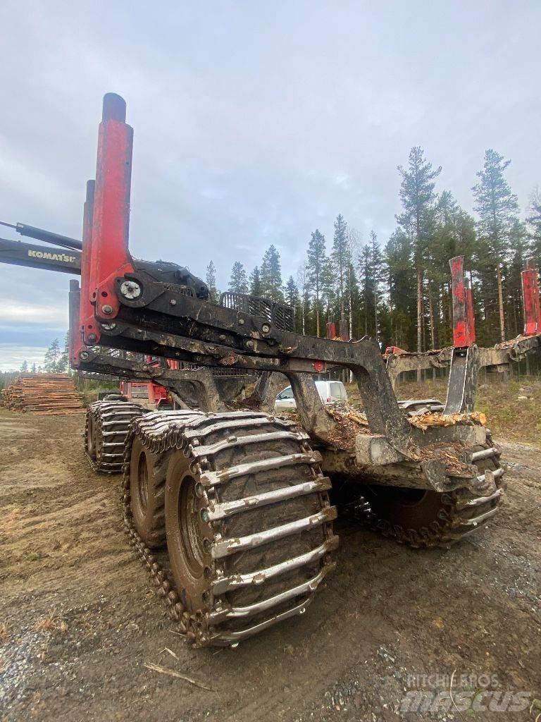 Komatsu 895 Forwarderji