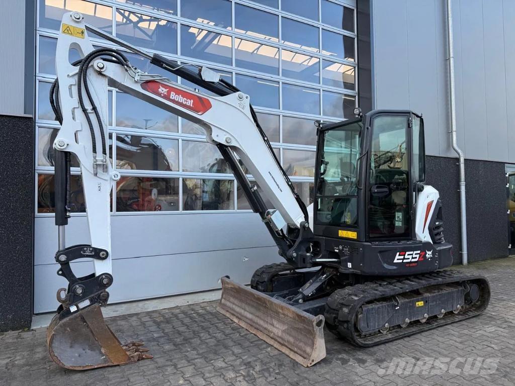 Bobcat E55z Mini bagri <7t
