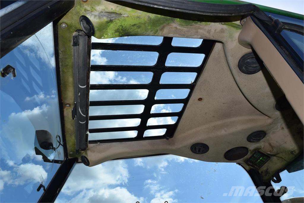 John Deere 3200 Teleskopske dvižne ploščadi