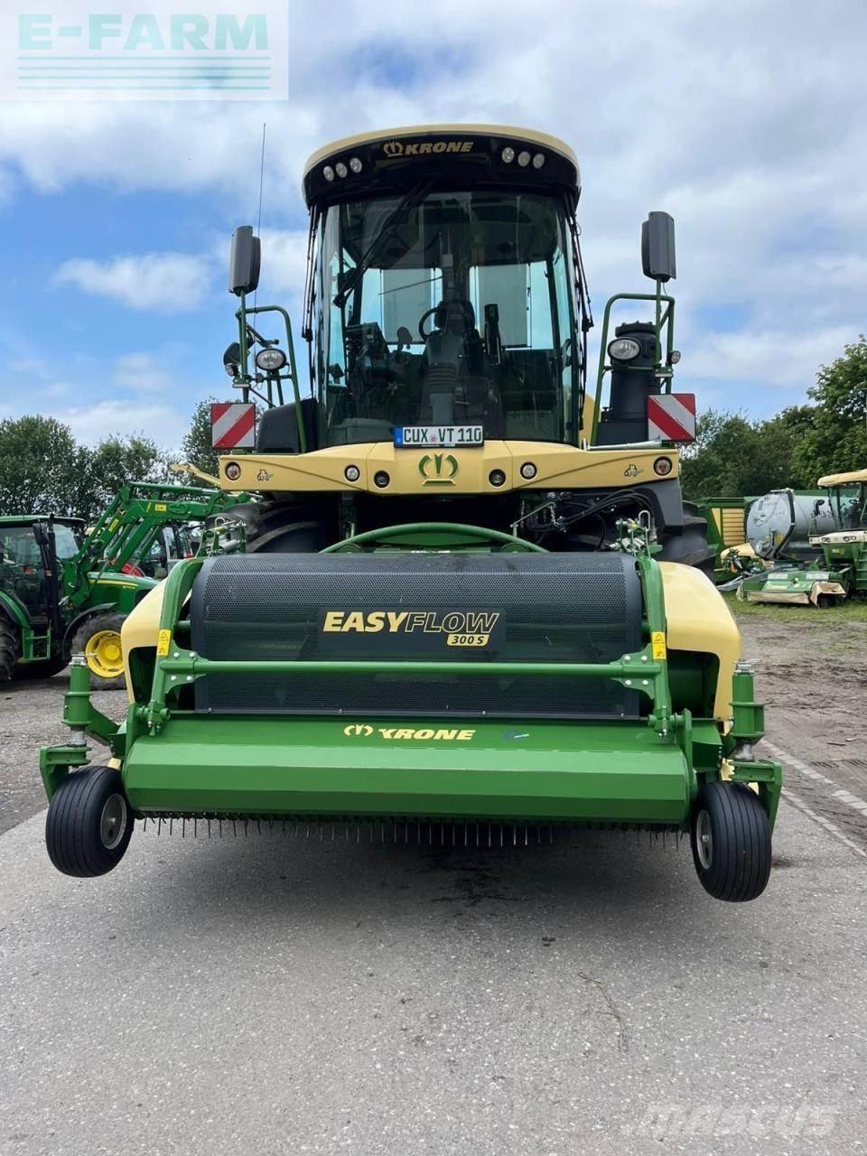 Krone Big X 630 Stroji za krmo na lastni pogon