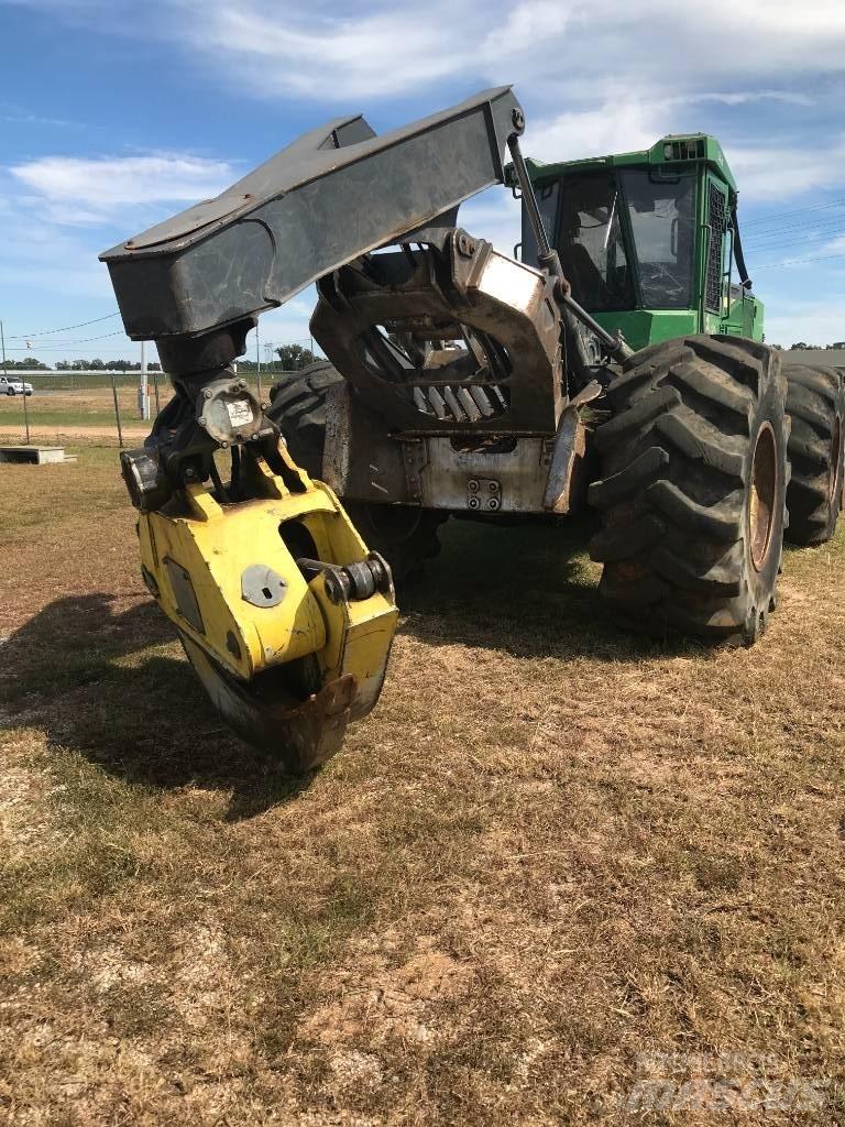 John Deere 648 L Skiderji