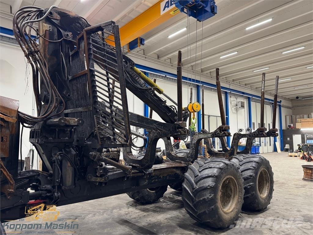 Komatsu 845 Forwarderji