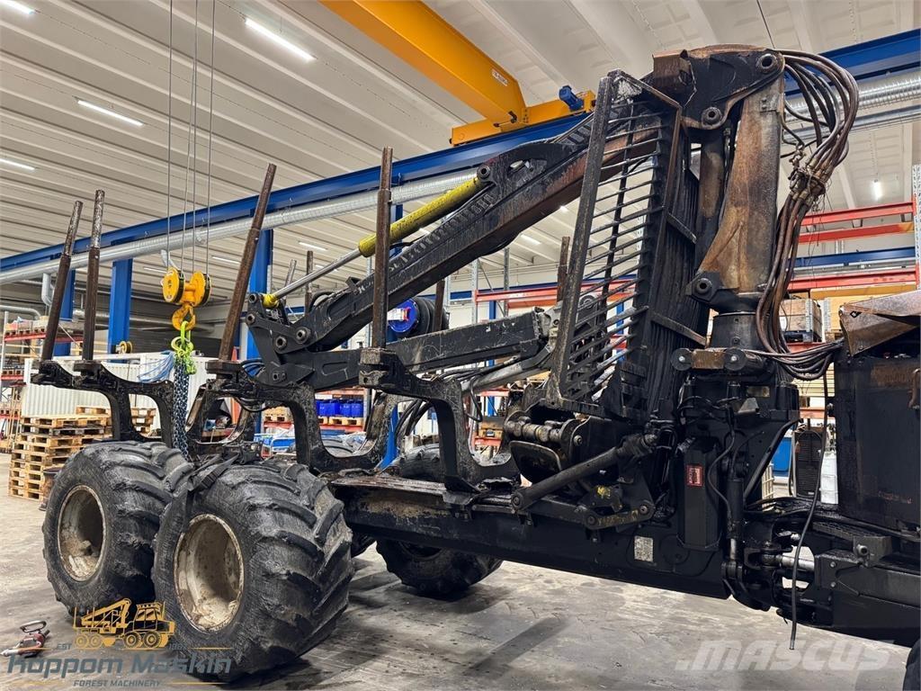 Komatsu 845 Forwarderji