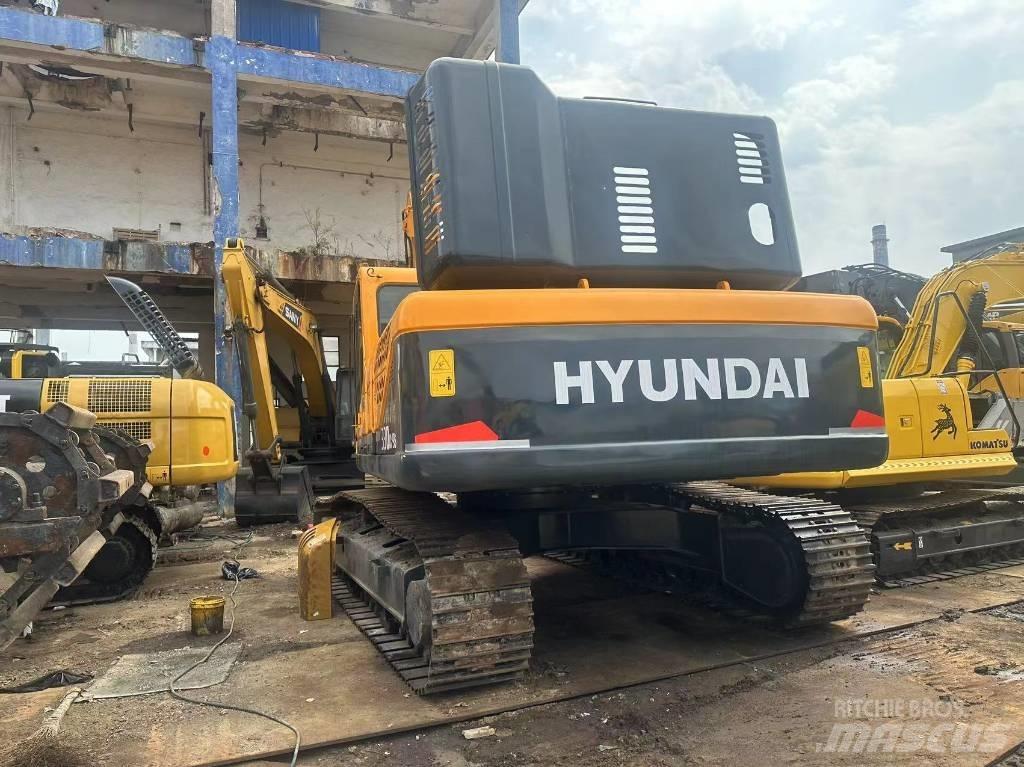 Hyundai 330-9S Bagri goseničarji