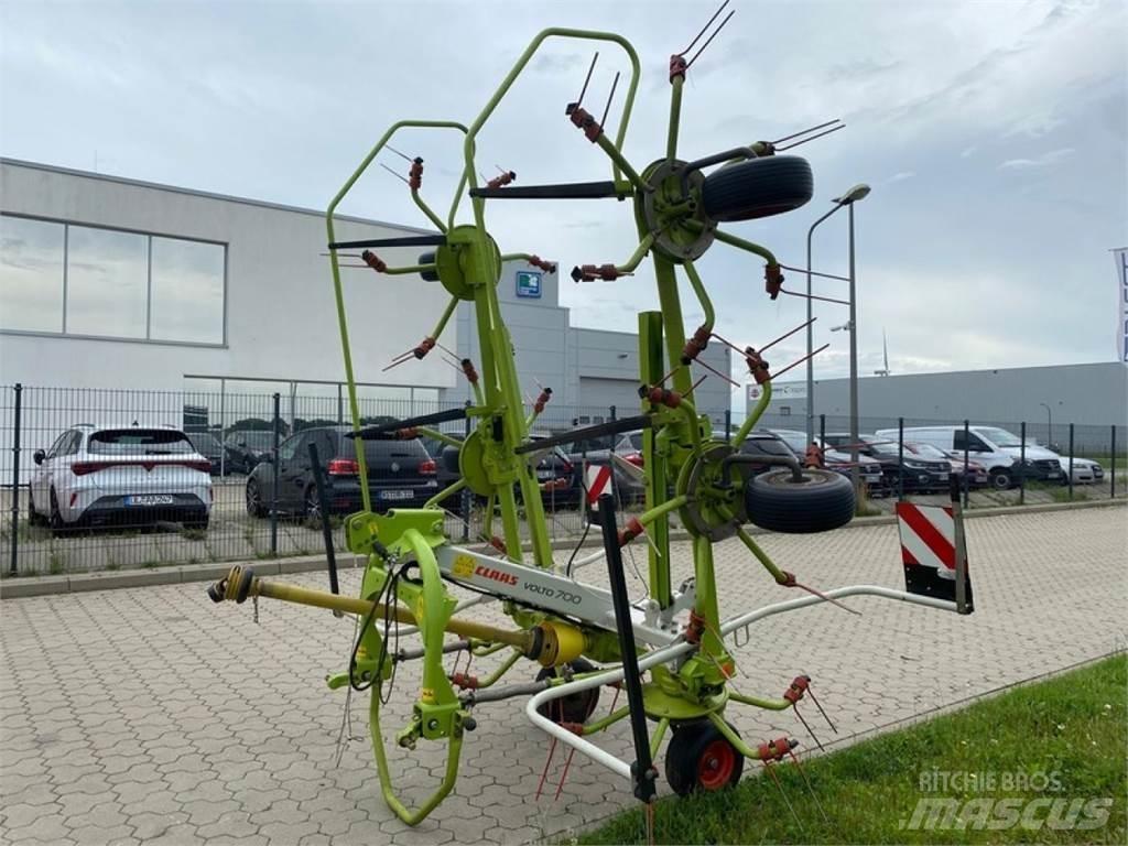 CLAAS VOLTO 700 Obračalniki in zgrabljalniki
