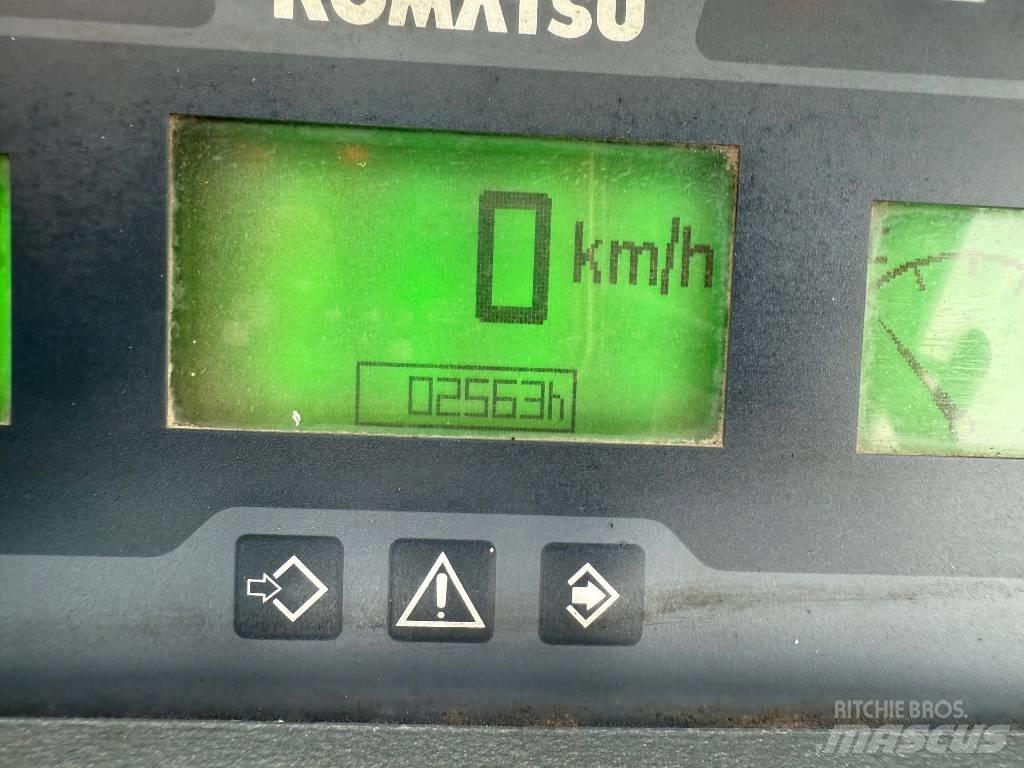 Komatsu WA 100 M-7 Kolesni nakladalci