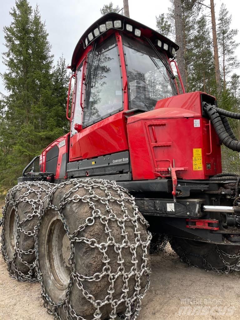Komatsu 895 Forwarderji