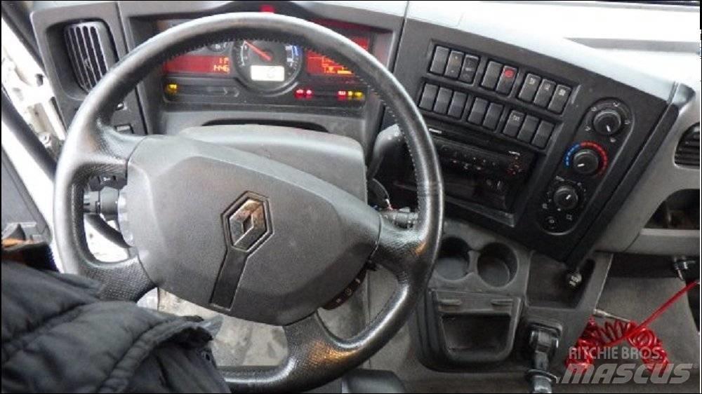 Renault D 210 Tovornjaki za prevoz pijač