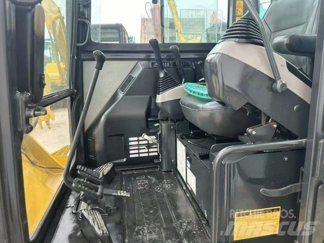 Komatsu PC 56 Mini bagri <7t