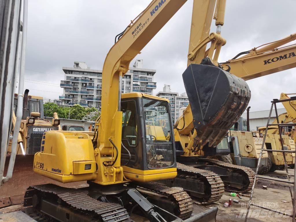 Komatsu PC60-7 Bagri goseničarji