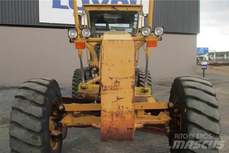 CAT 140H Grederji
