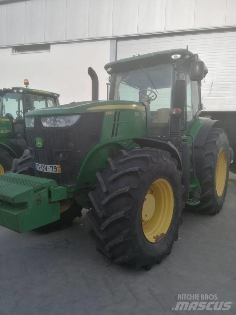 John Deere 7230 R Traktorji