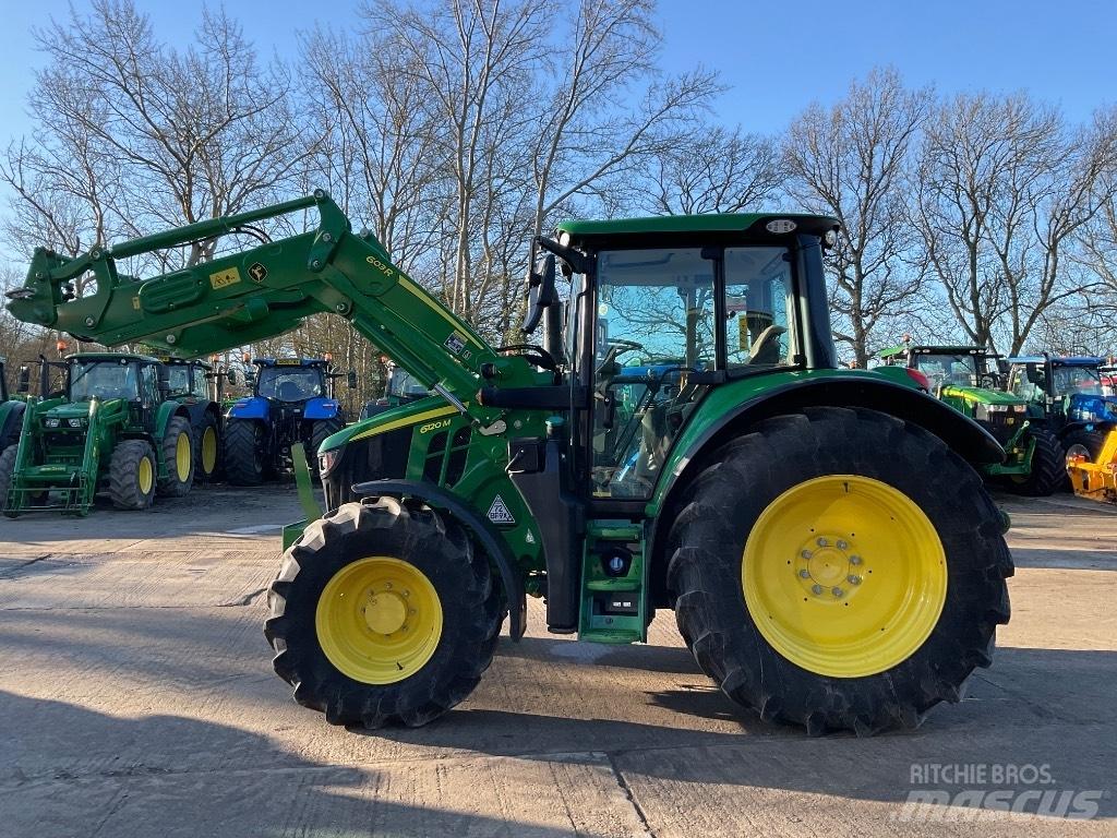 John Deere 6120 M Traktorji