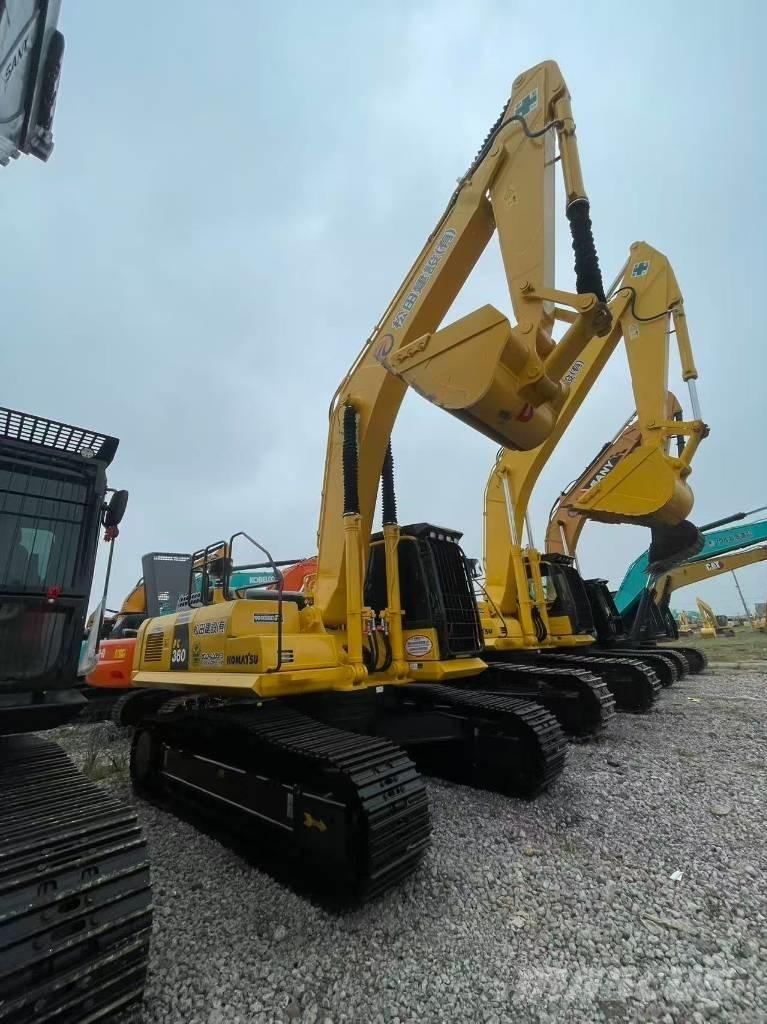 Komatsu 360 Bagri goseničarji