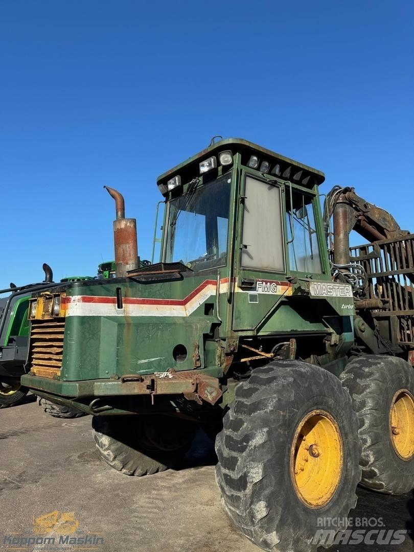 Ösa 280 Master Forwarderji