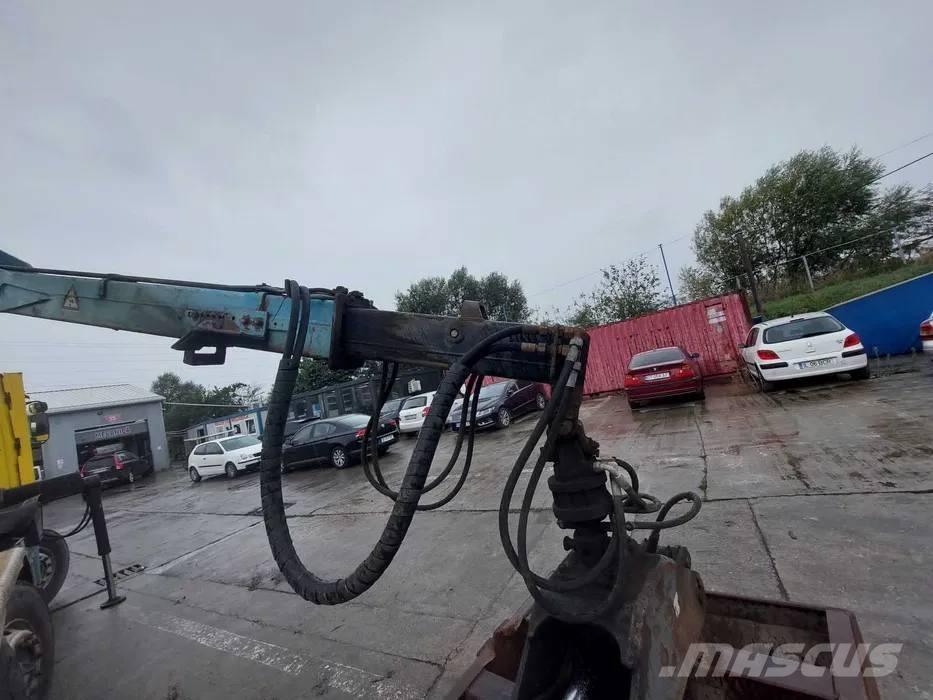 Scania 380 Tovornjaki z žerjavom