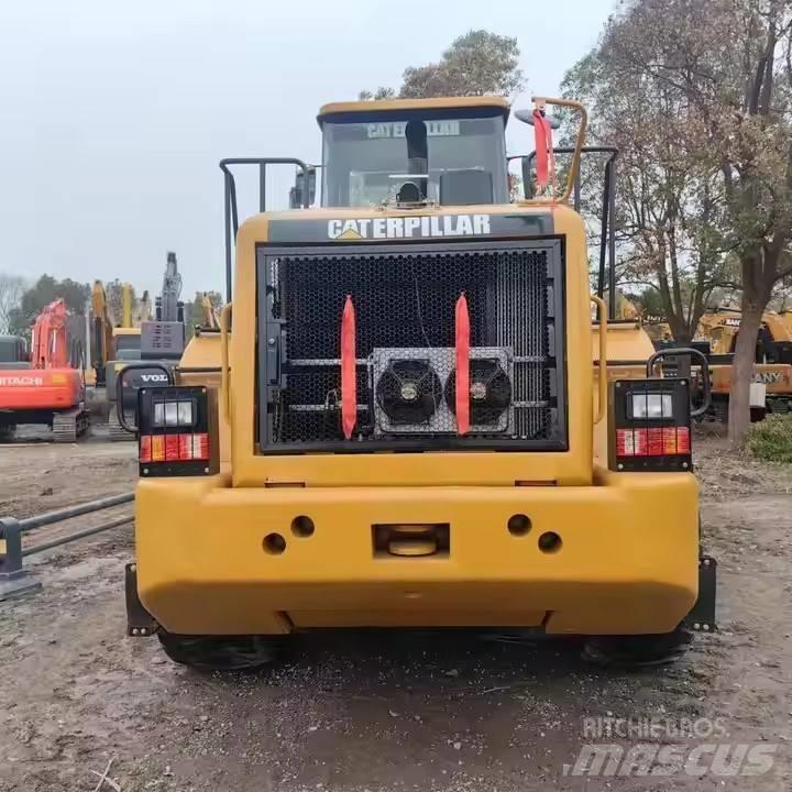 CAT 966 H Kolesni nakladalci