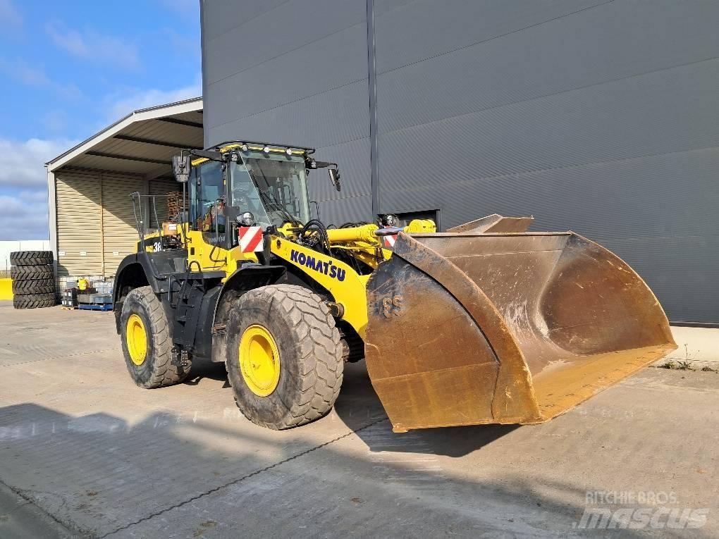 Komatsu WA380-8E0 Kolesni nakladalci