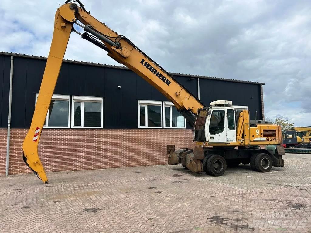Liebherr A934C Bagri za prekladanje primarnih/sekundarnih surovin