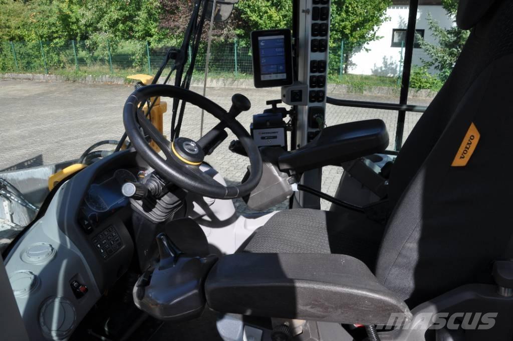 Volvo L90H Long Boom Kolesni nakladalci