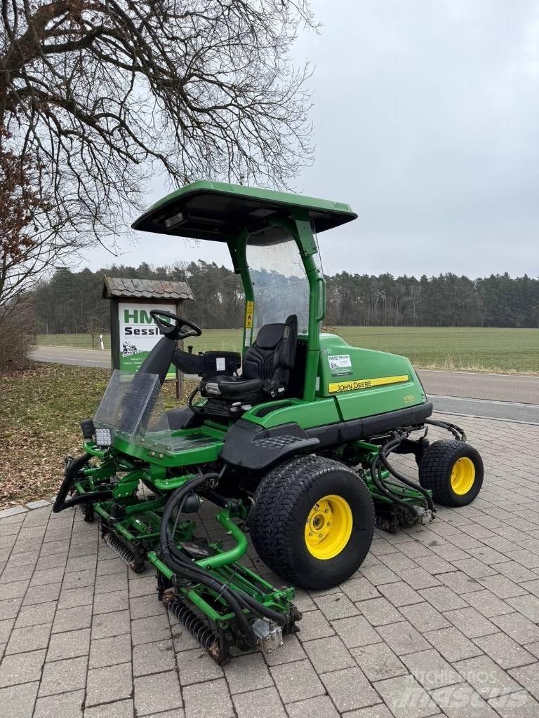 John Deere 8700 A Kosilnice za zunanji prostor