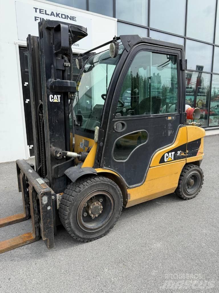 CAT GP 30 N Plinski viličarji